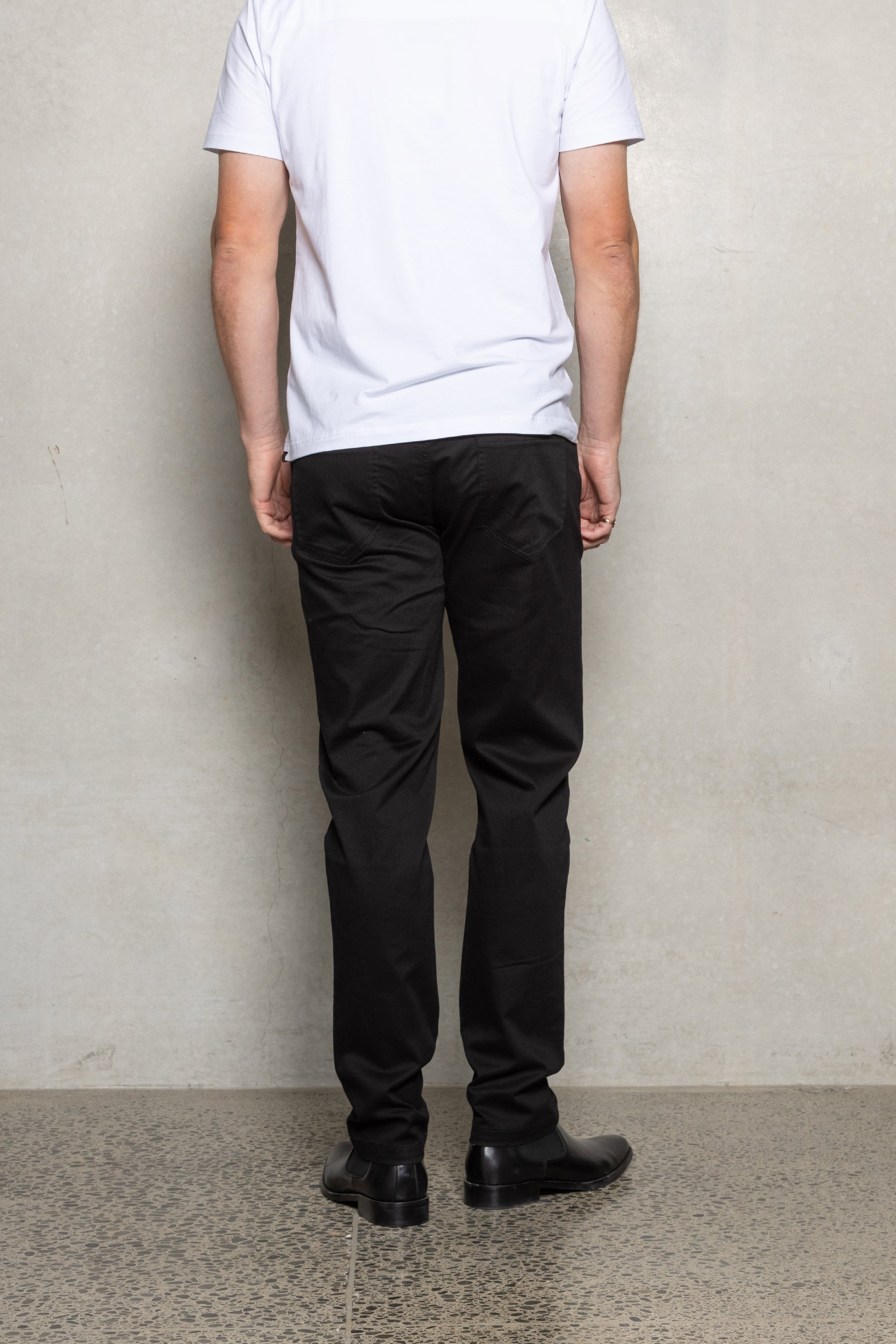 Pete Chino | Black